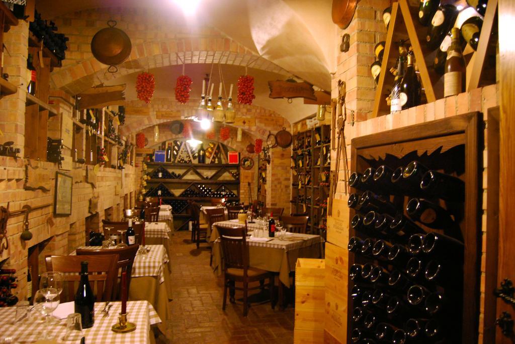 多纳托餐厅酒店 Calvizzano 外观 照片