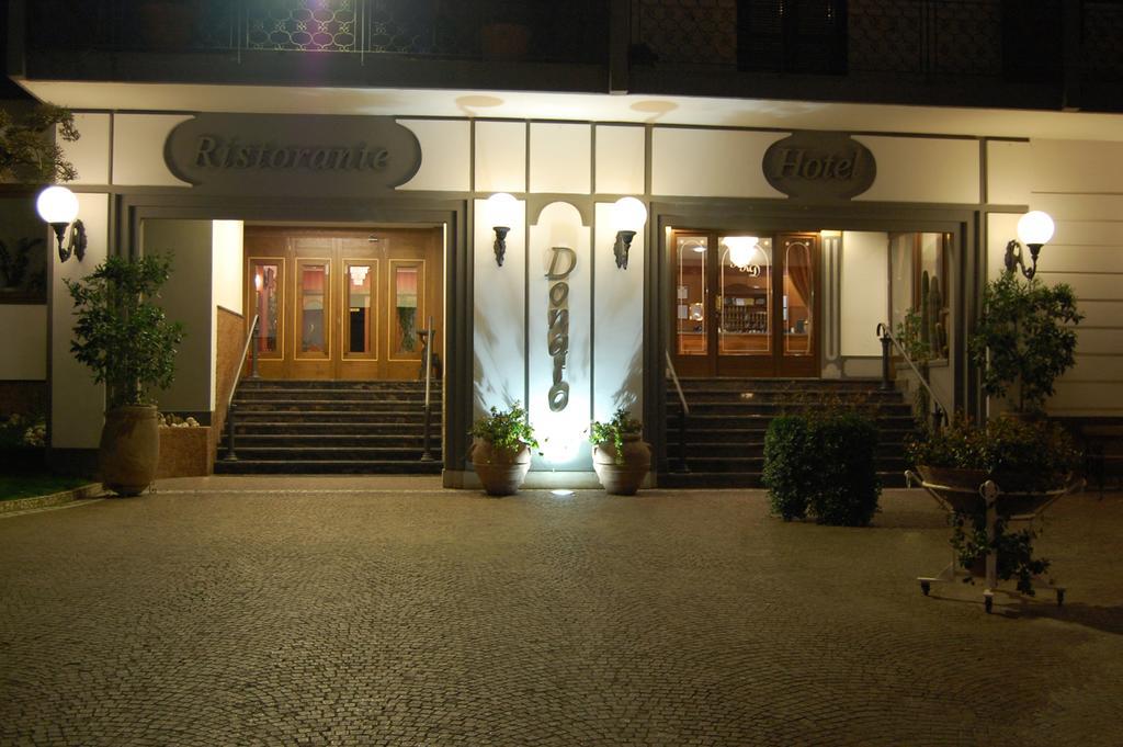 多纳托餐厅酒店 Calvizzano 外观 照片