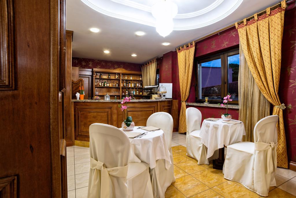多纳托餐厅酒店 Calvizzano 外观 照片
